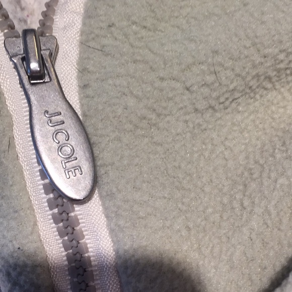 JJ Cole Bundleme - Picture 5 of 5